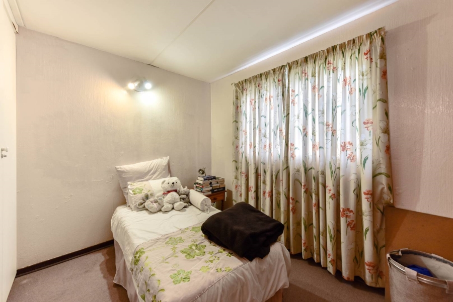 2 Bedroom Property for Sale in Elardus Park Gauteng