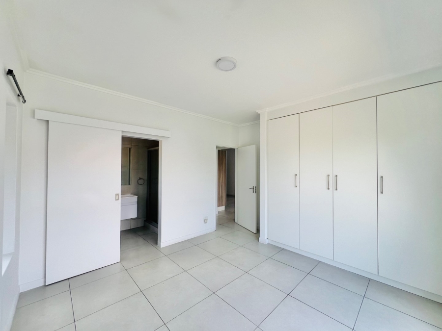 2 Bedroom Property for Sale in Beverley Gauteng