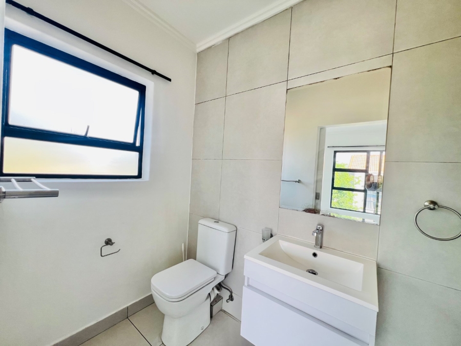 2 Bedroom Property for Sale in Beverley Gauteng