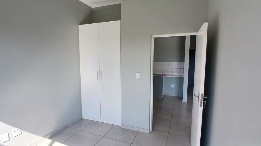 To Let 1 Bedroom Property for Rent in Ferndale Gauteng