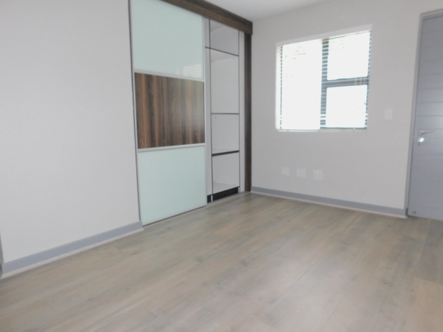 5 Bedroom Property for Sale in Bryanston Gauteng