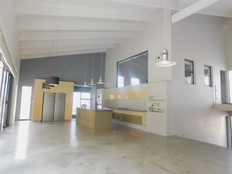 5 Bedroom Property for Sale in Bryanston Gauteng