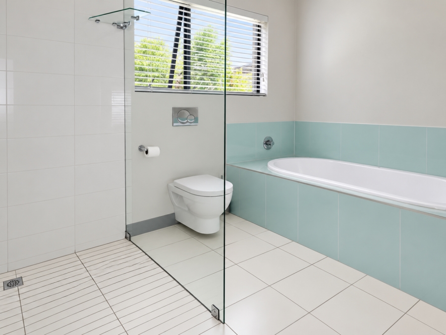 5 Bedroom Property for Sale in Bryanston Gauteng