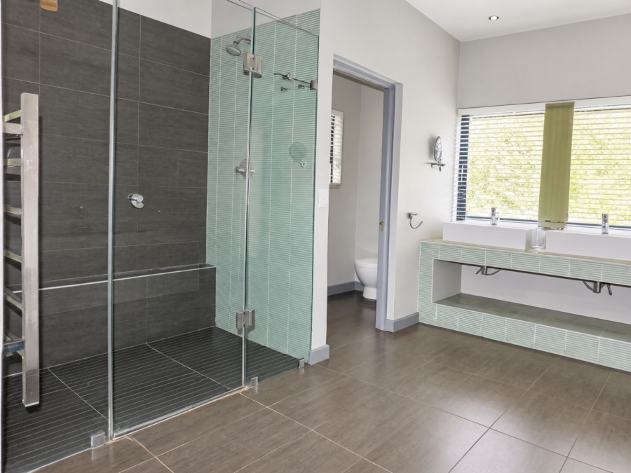 5 Bedroom Property for Sale in Bryanston Gauteng