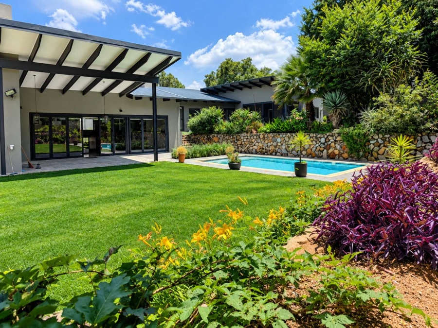 5 Bedroom Property for Sale in Bryanston Gauteng
