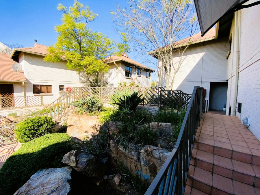 To Let 2 Bedroom Property for Rent in Westdene Gauteng