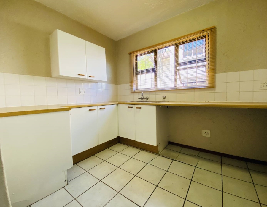 To Let 2 Bedroom Property for Rent in Westdene Gauteng