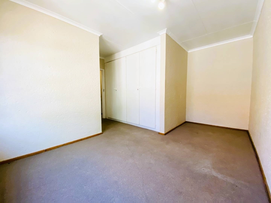 To Let 2 Bedroom Property for Rent in Westdene Gauteng