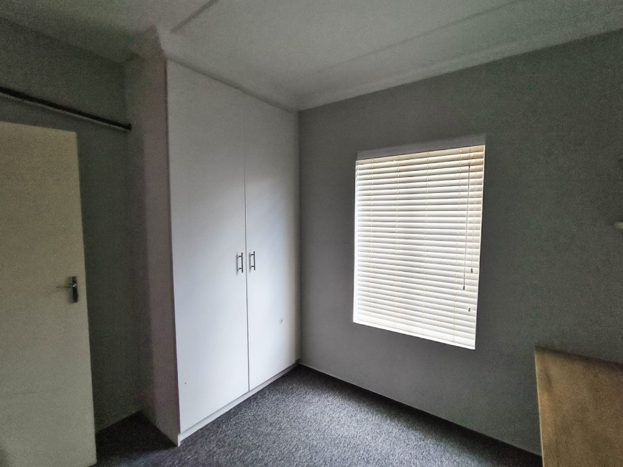 To Let 3 Bedroom Property for Rent in North Riding Gauteng