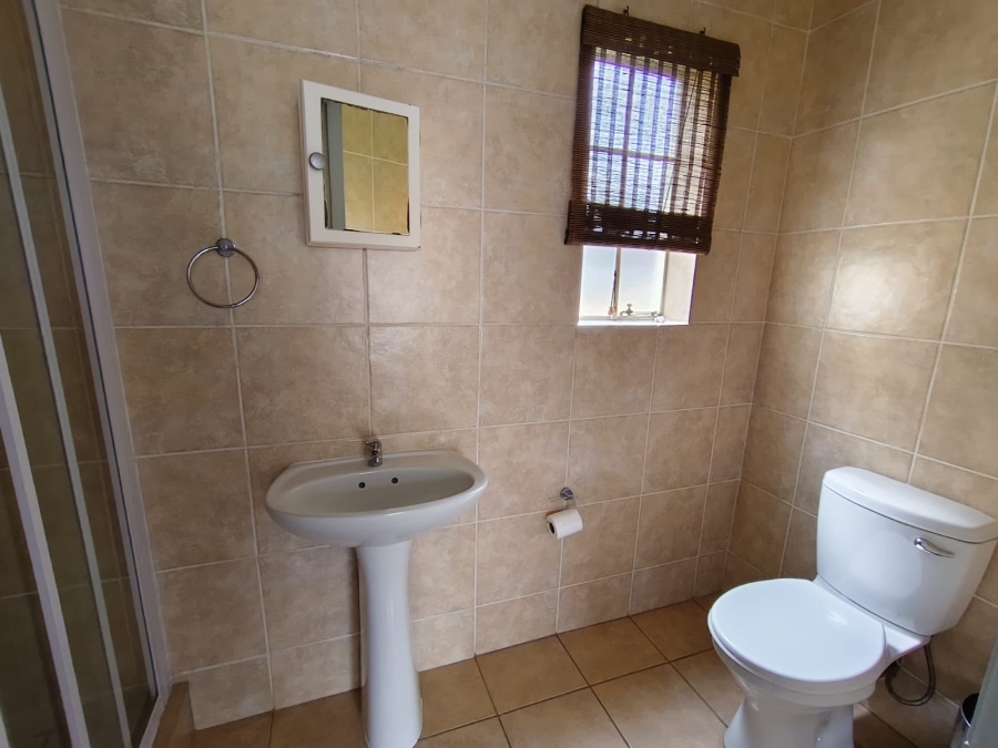 To Let 3 Bedroom Property for Rent in North Riding Gauteng