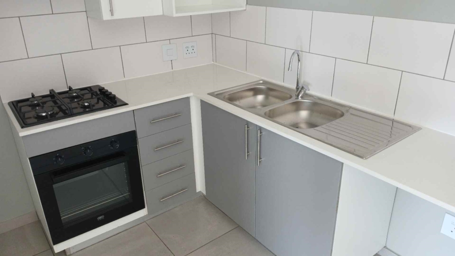 To Let 1 Bedroom Property for Rent in Ferndale Gauteng