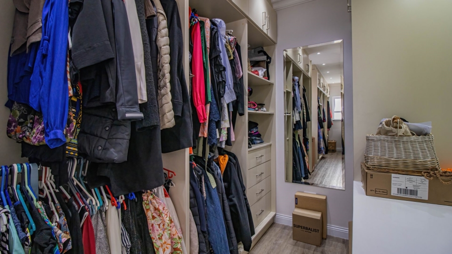 To Let 4 Bedroom Property for Rent in Craigavon Gauteng