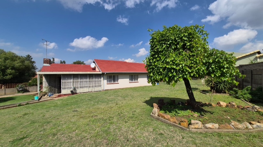 3 Bedroom Property for Sale in Primrose Gauteng