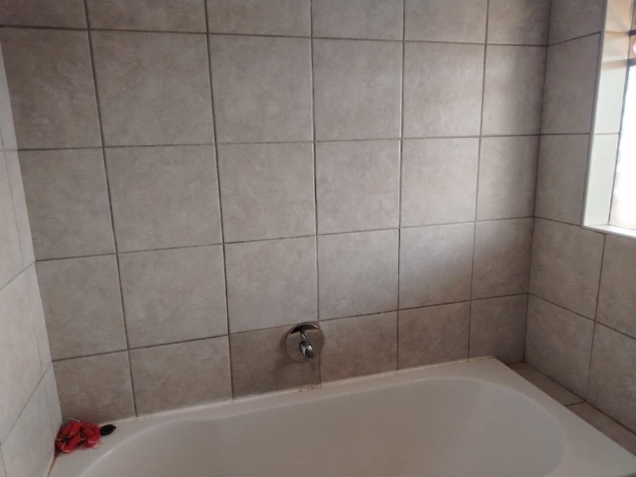 2 Bedroom Property for Sale in Sky City Gauteng