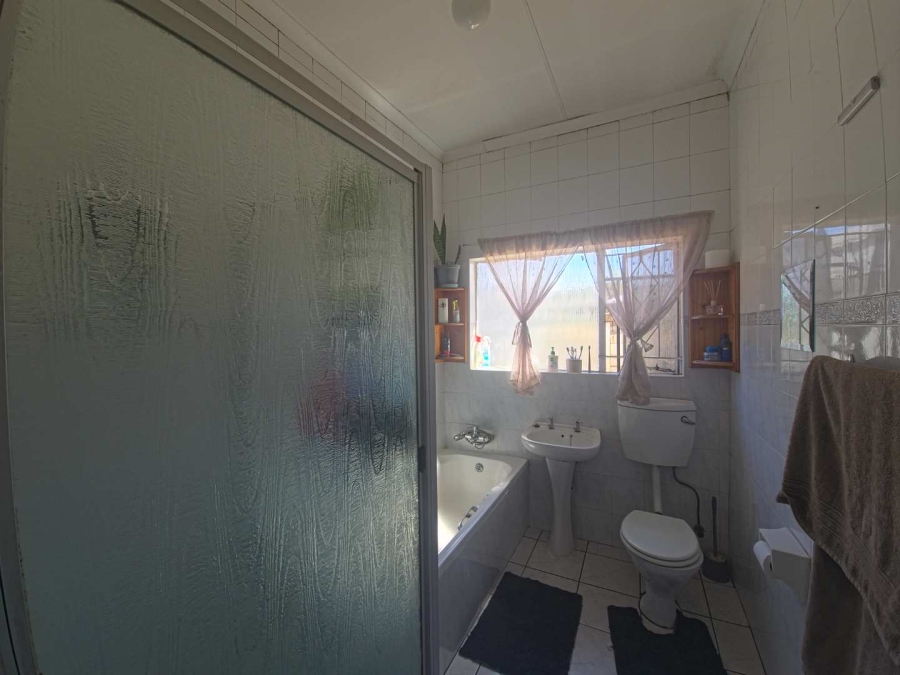 3 Bedroom Property for Sale in Florentia Gauteng