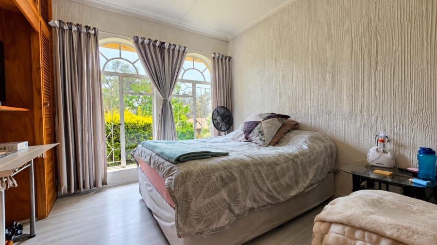 4 Bedroom Property for Sale in Golf View Gauteng