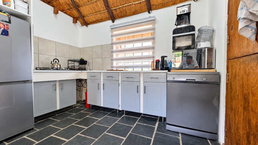 4 Bedroom Property for Sale in Golf View Gauteng