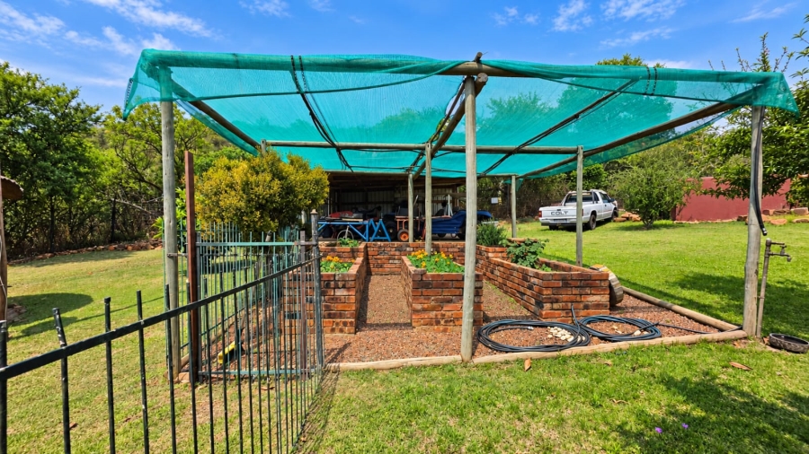 4 Bedroom Property for Sale in Golf View Gauteng