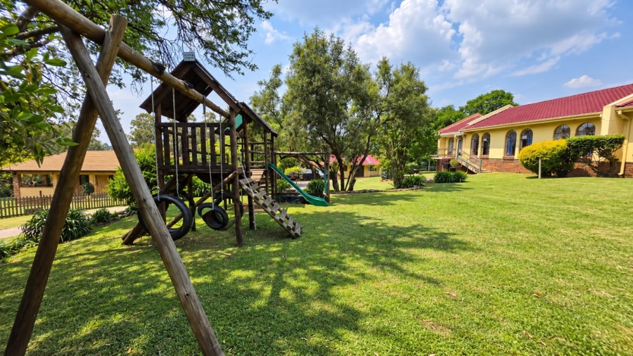4 Bedroom Property for Sale in Golf View Gauteng