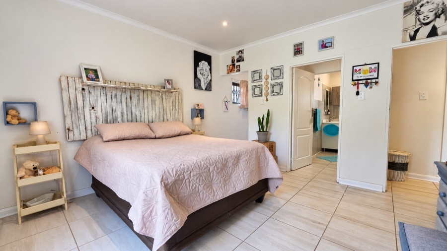 4 Bedroom Property for Sale in Golf View Gauteng