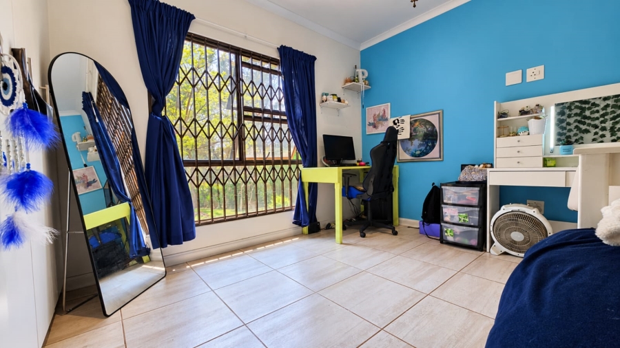 4 Bedroom Property for Sale in Golf View Gauteng