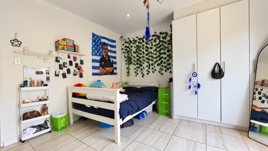 4 Bedroom Property for Sale in Golf View Gauteng