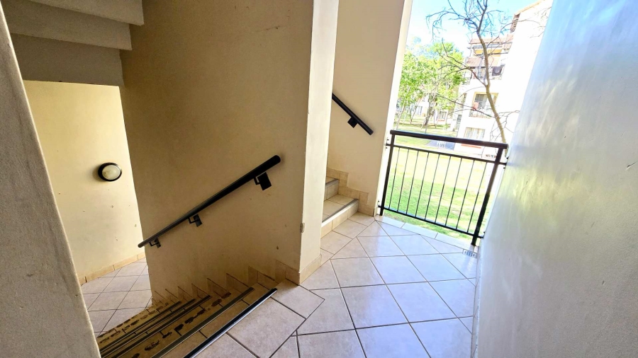 1 Bedroom Property for Sale in Tyger Valley Gauteng