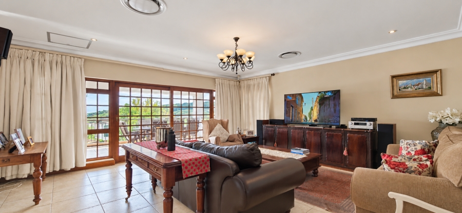 5 Bedroom Property for Sale in Waterkloof Ridge Gauteng