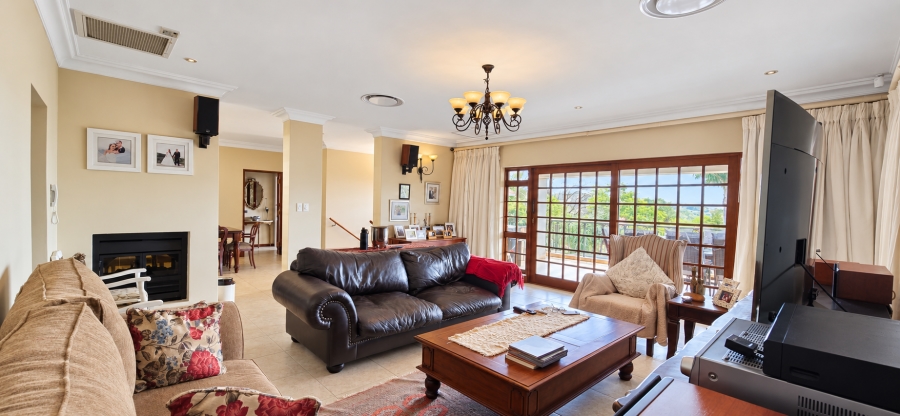 5 Bedroom Property for Sale in Waterkloof Ridge Gauteng