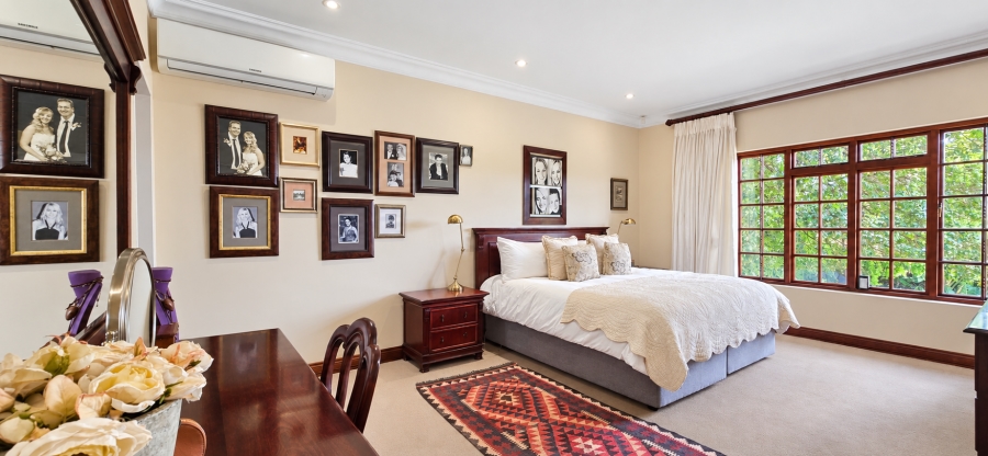 5 Bedroom Property for Sale in Waterkloof Ridge Gauteng