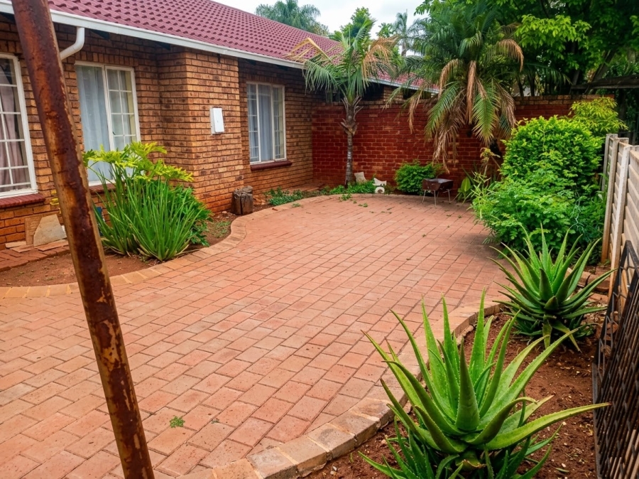 3 Bedroom Property for Sale in Hesteapark Gauteng