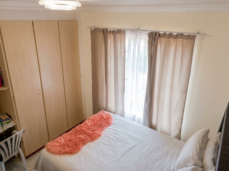 3 Bedroom Property for Sale in Hesteapark Gauteng