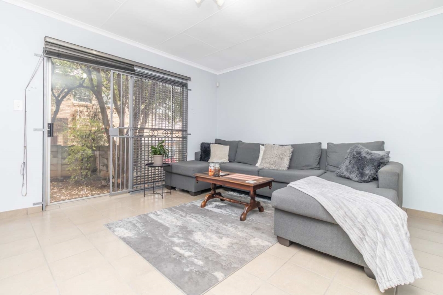 2 Bedroom Property for Sale in Allens Nek Gauteng