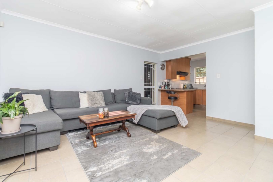 2 Bedroom Property for Sale in Allens Nek Gauteng