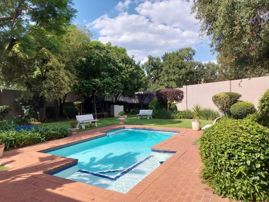To Let 1 Bedroom Property for Rent in Oaklands Gauteng
