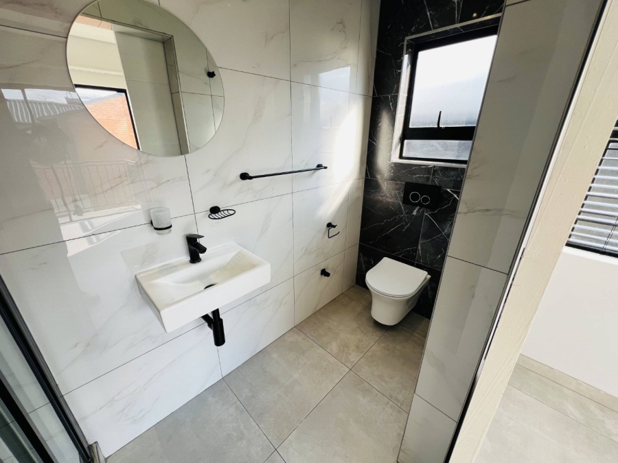 To Let 3 Bedroom Property for Rent in Edenburg Gauteng