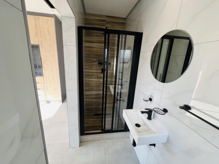 To Let 3 Bedroom Property for Rent in Edenburg Gauteng