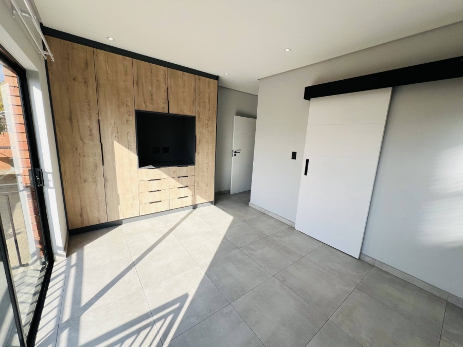 To Let 3 Bedroom Property for Rent in Edenburg Gauteng