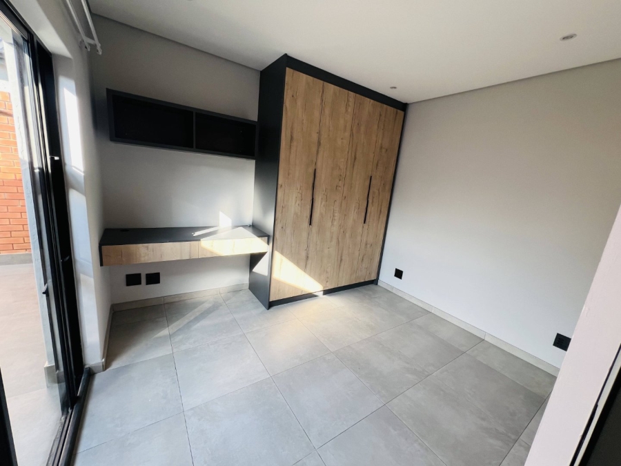 To Let 3 Bedroom Property for Rent in Edenburg Gauteng