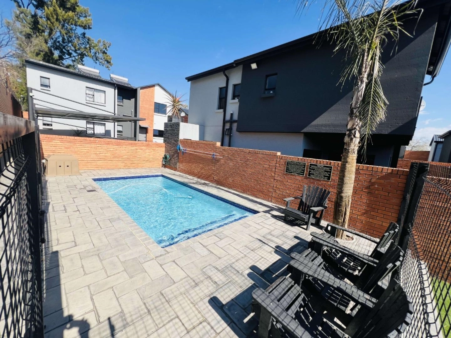 To Let 3 Bedroom Property for Rent in Edenburg Gauteng
