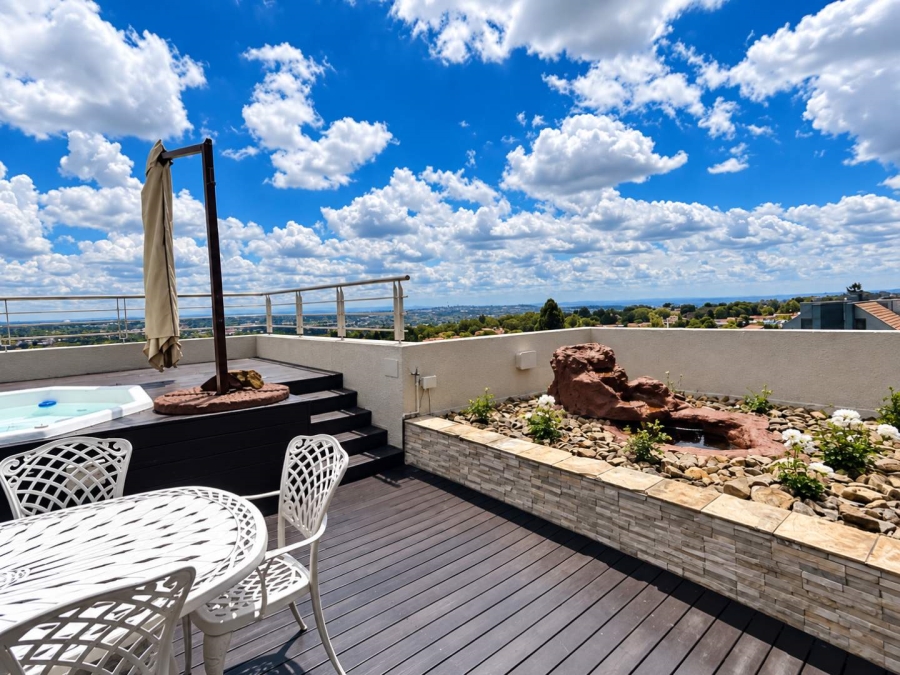 To Let 4 Bedroom Property for Rent in Morningside Gauteng
