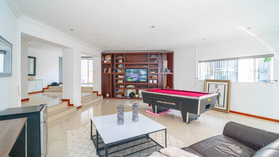 4 Bedroom Property for Sale in Douglasdale Gauteng