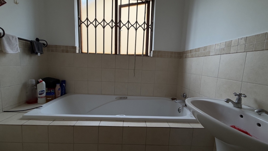 3 Bedroom Property for Sale in Carlswald Gauteng