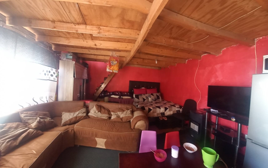 6 Bedroom Property for Sale in Ivory Park Gauteng