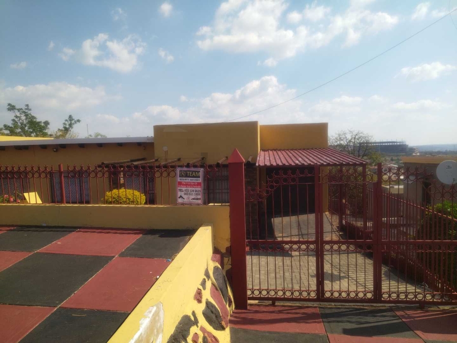 To Let 3 Bedroom Property for Rent in Soshanguve AA Gauteng