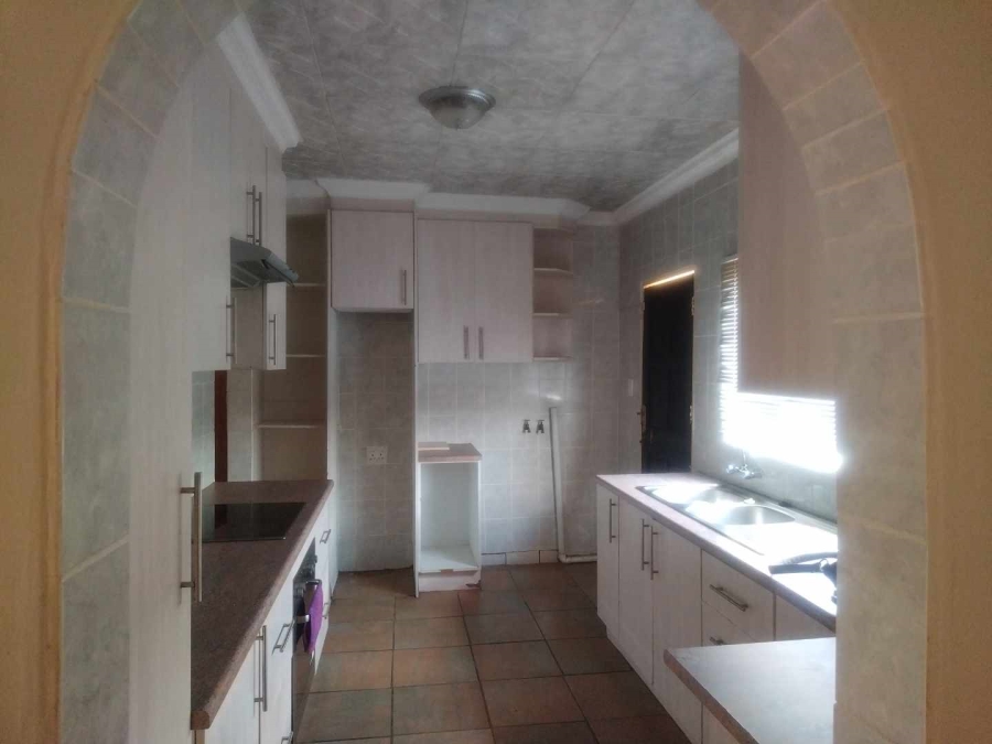 To Let 3 Bedroom Property for Rent in Soshanguve AA Gauteng