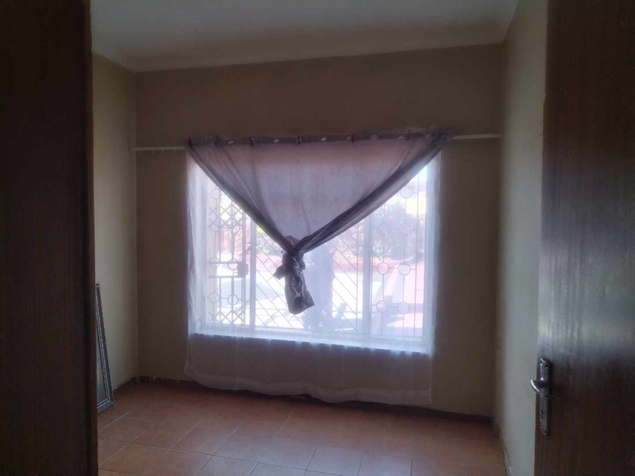 To Let 3 Bedroom Property for Rent in Soshanguve AA Gauteng
