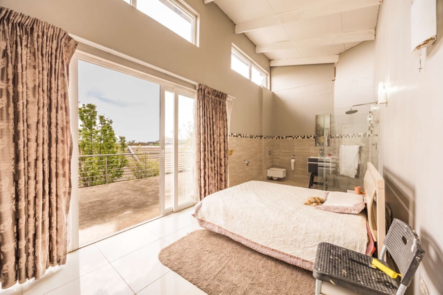 To Let 5 Bedroom Property for Rent in The Hills Game Reserve Estate Gauteng