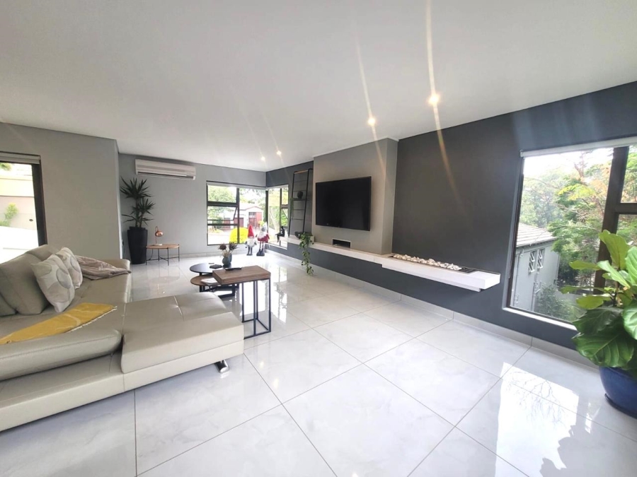 To Let 3 Bedroom Property for Rent in Waterkloof Ridge Gauteng