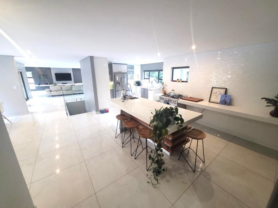 To Let 3 Bedroom Property for Rent in Waterkloof Ridge Gauteng